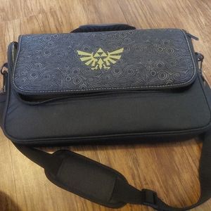 PowerA Everywhere Messenger bag for Nintendo switch Zelda: Breath of the Wild